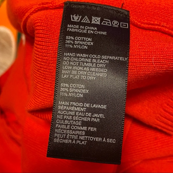 Urban Outfitters Cropped Button Up Drop V Cardigan Sweater - Picture 4 of 4